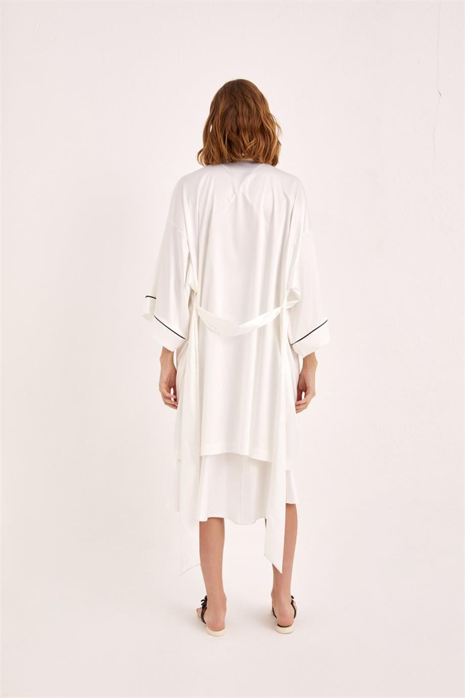 Royale Short Robe