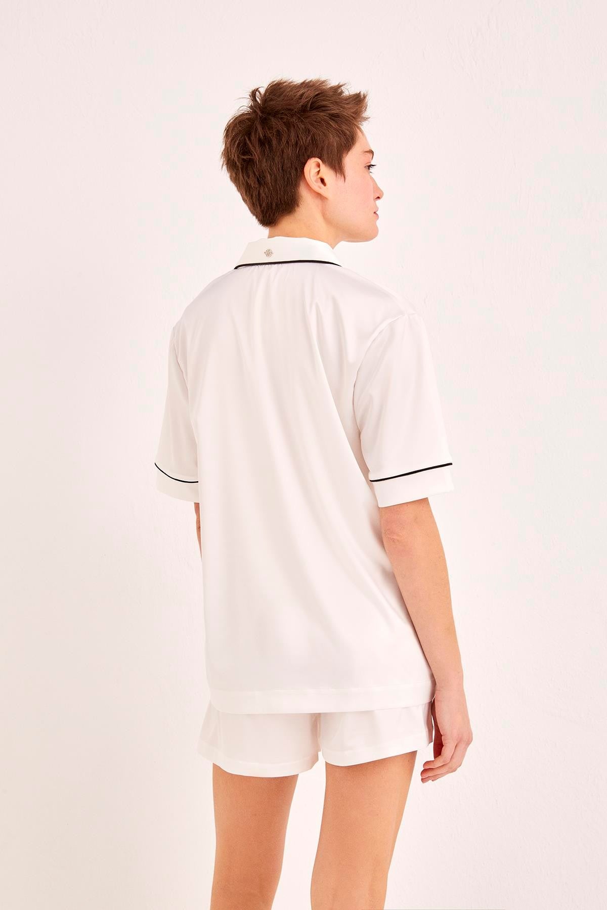 Royale Shorts
